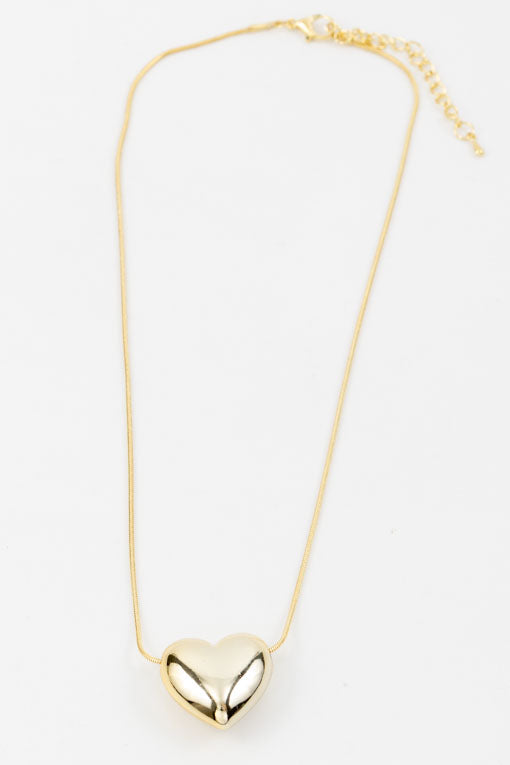 Juego collar y aretes corazón